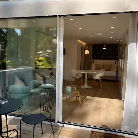 Paris I & Paris Ii Apartment