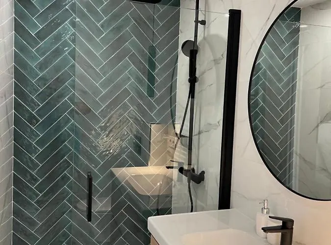 Paris I & Paris Ii マルベーリャ